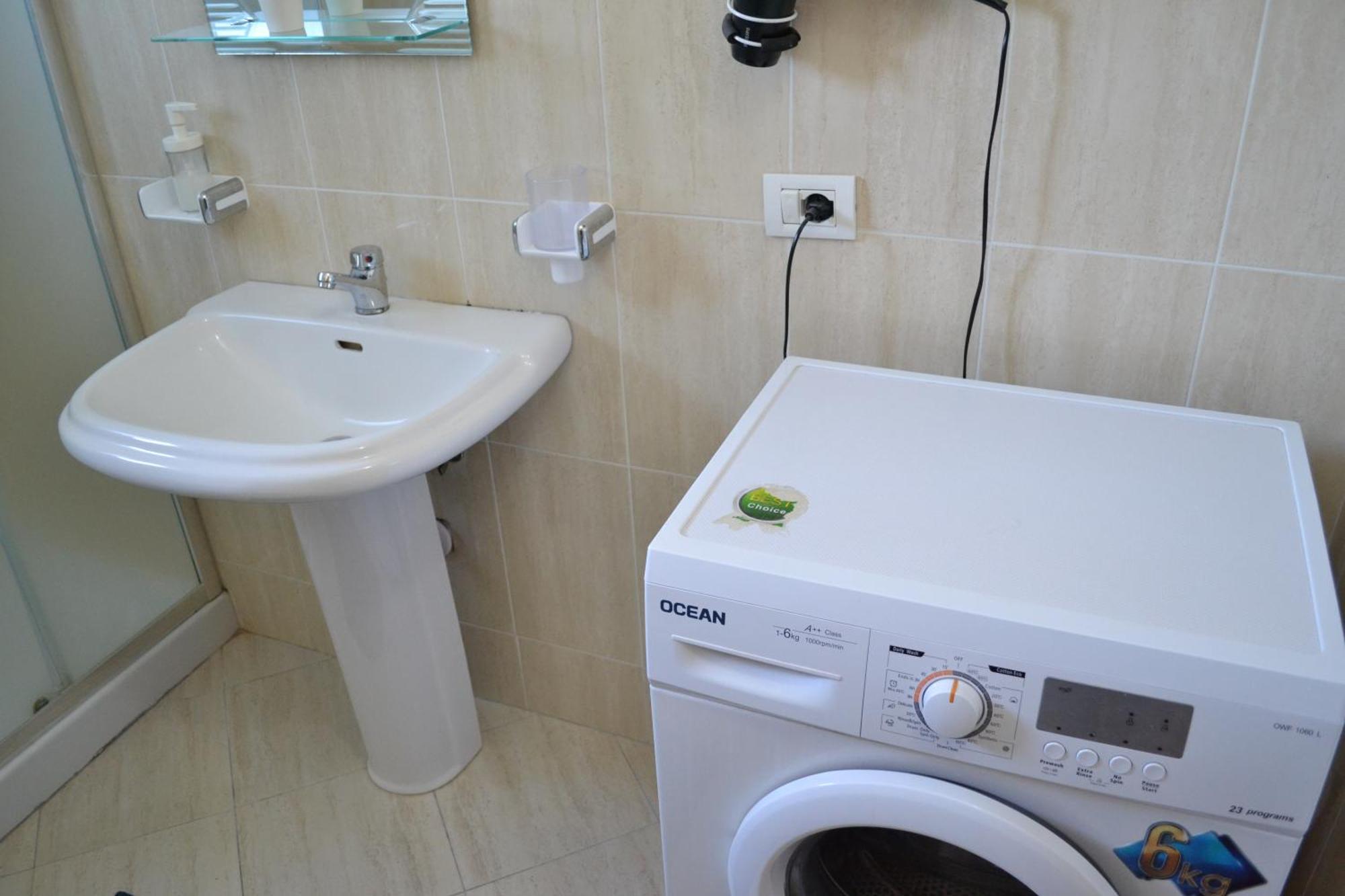 Seaview Gateway 2 Bedrooms Apartment & Garage วญอเรอ ภายนอก รูปภาพ