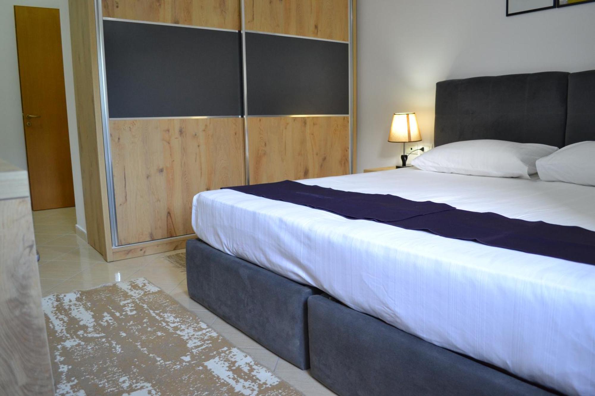 Seaview Gateway 2 Bedrooms Apartment & Garage วญอเรอ ภายนอก รูปภาพ