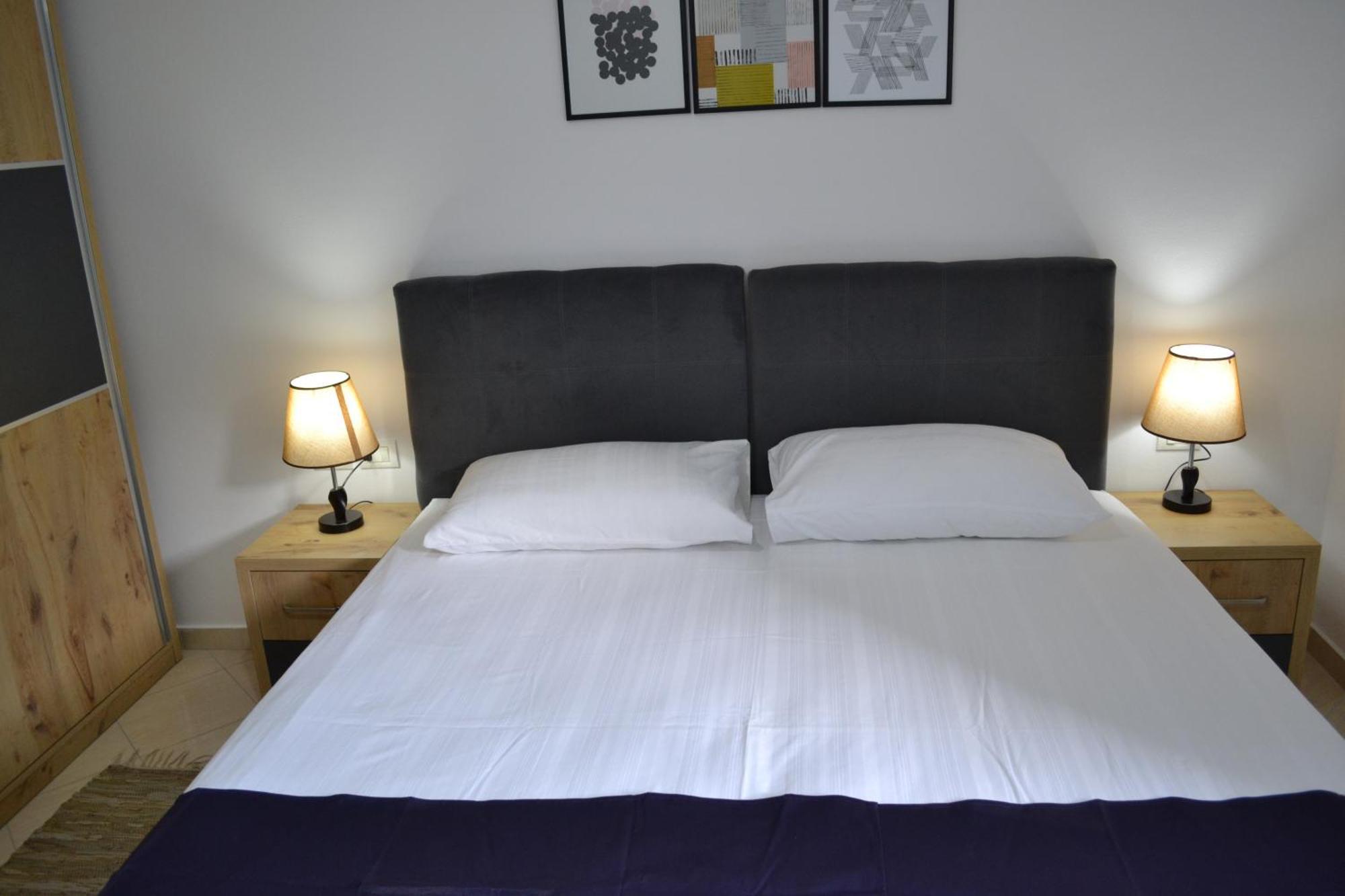 Seaview Gateway 2 Bedrooms Apartment & Garage วญอเรอ ภายนอก รูปภาพ